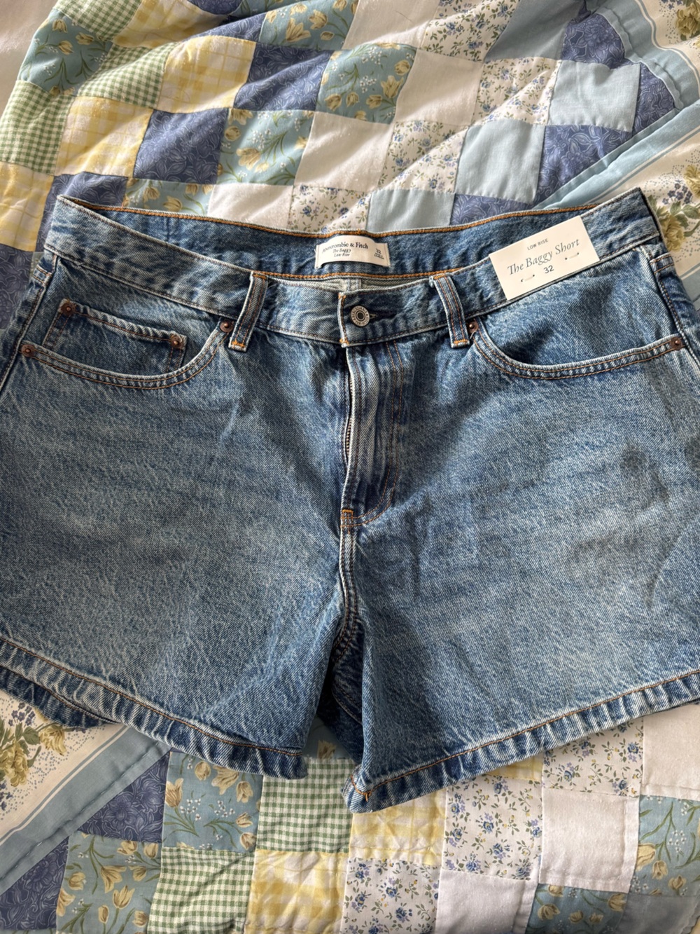 Abercrombie & Fitch Light Blue Denim Baggy Shorts